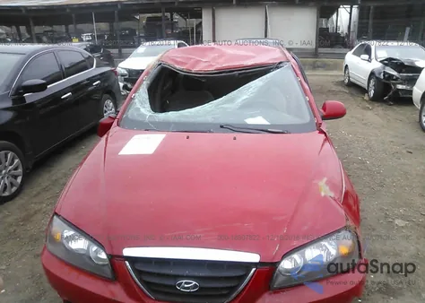 2005 Hyundai Elantra Gls/Gt from USA, damaged, VIN KMHDN46D65U061952